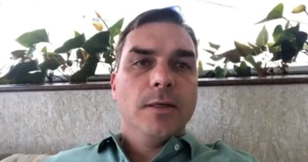 8u.com PF prende ex-oficial da Marinha que movimentou R$ 2 bi com empréstimos que não pagava